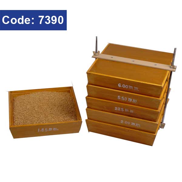 hand-test-sieves-wooden-7390